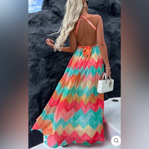 LORENA Halter Open Back Chiffon Maxi Dress NWT - Picture 3 of 4